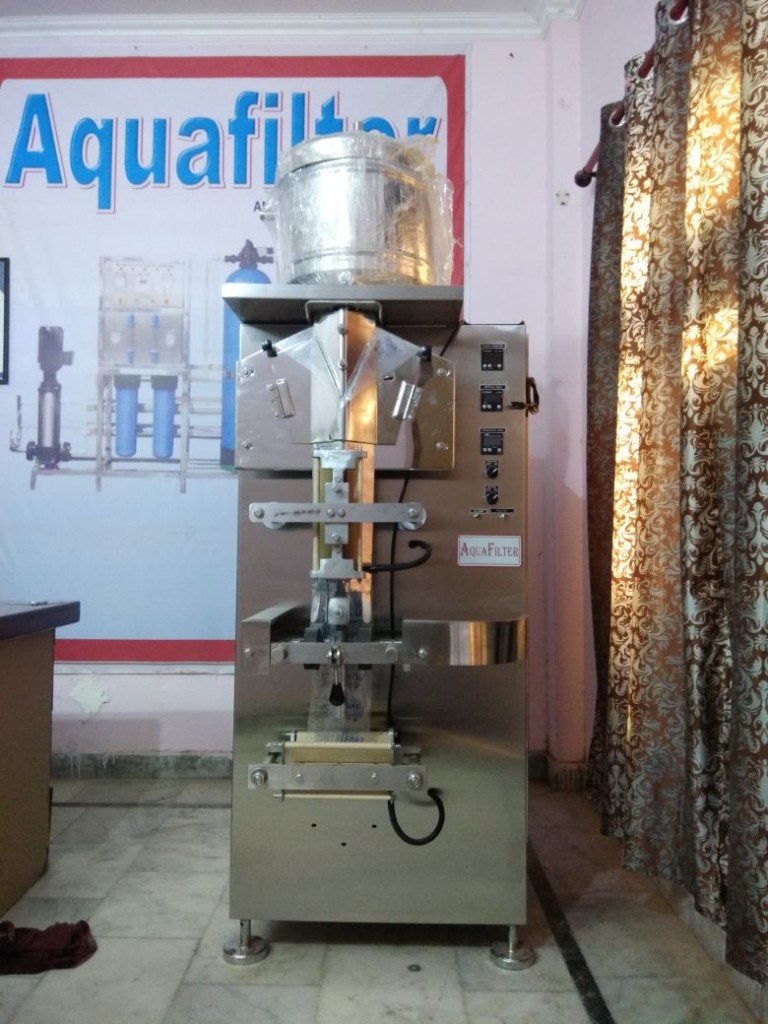 kurkure packing machine